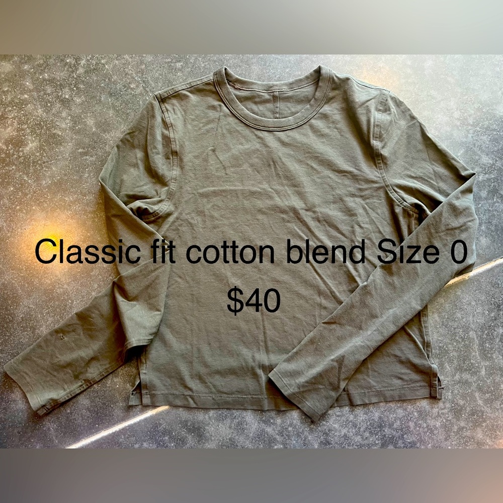 Classic fit long sleeve tee, size 0